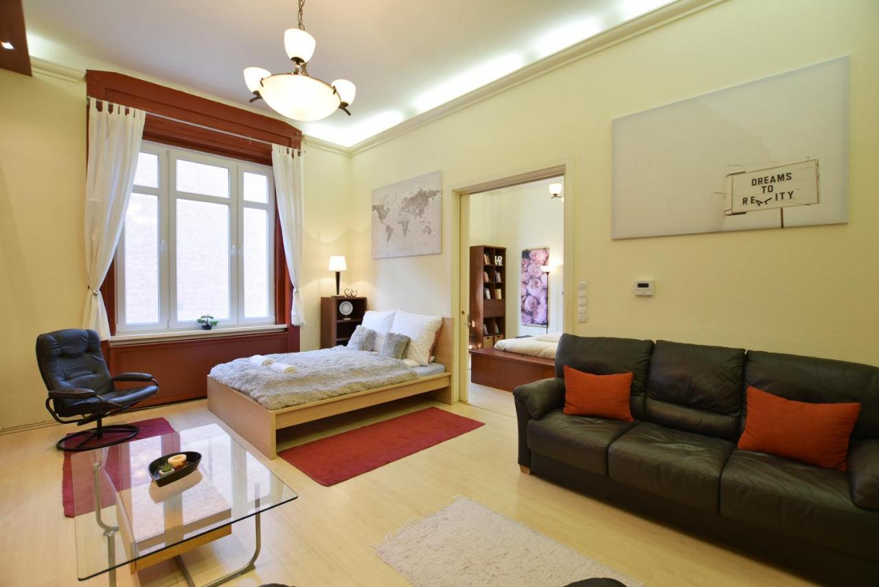 Ultra At Synagogue Apartamento Budapeste