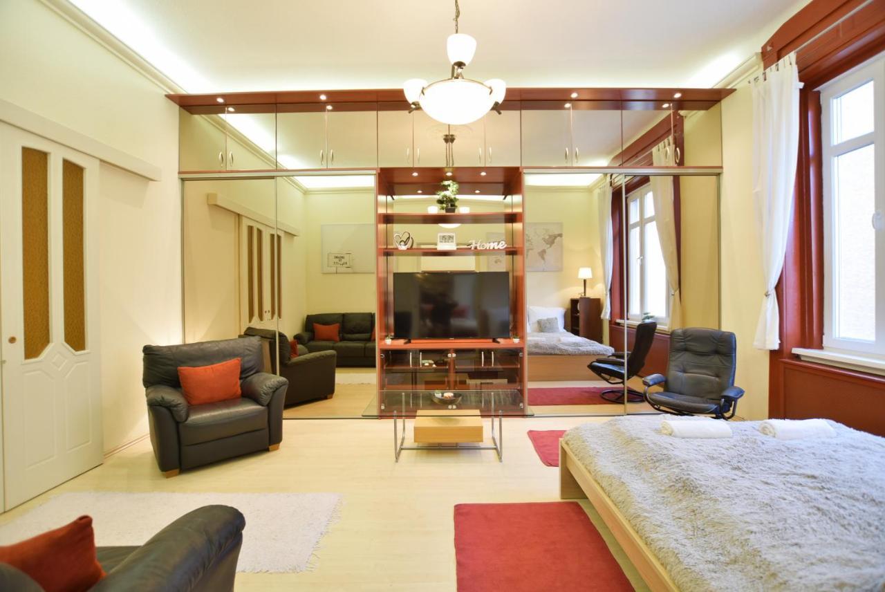 Ultra At Synagogue Apartmán